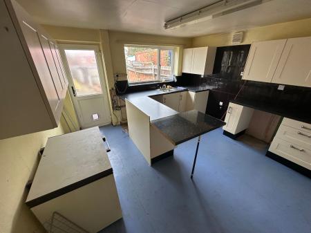 2 bedroom Semi-detached house for sale in Short Street, Burton-On-Trent, DE15