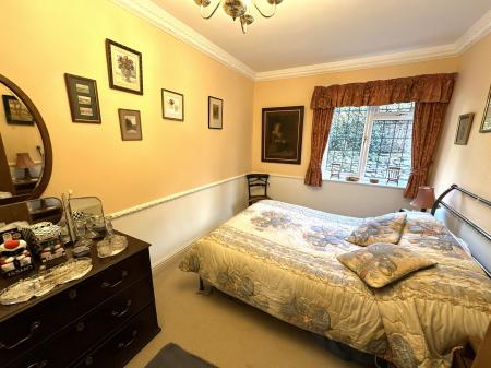 4 bedroom Detached bungalow for sale in Highfield Drive, Burton-On-Trent, DE15