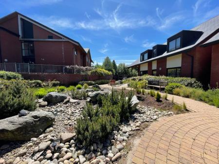 2 bedroom Flat for sale in Hall Farm Road, Oakland Village Hall Farm Road, DE11