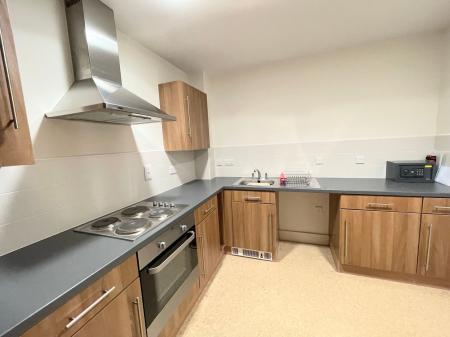 2 bedroom Flat for sale in Hall Farm Road, Oakland Village Hall Farm Road, DE11