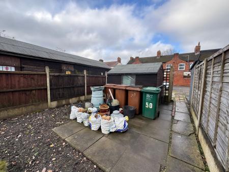 2 bedroom Terraced House for sale in Linton Heath, Linton, DE12