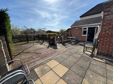 4 bedroom Detached house for sale in Eureka Road, Midway, DE11