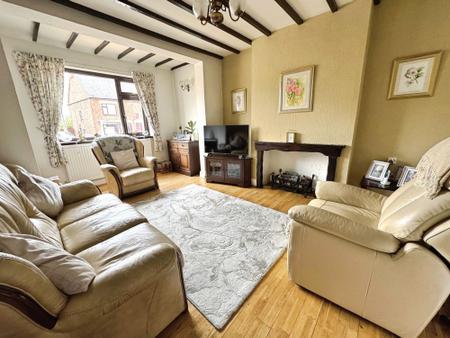 3 bedroom Terraced House for sale in Woodville Road, Overseal, DE12