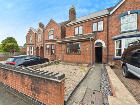 3 bedroom Terraced House for sale in Woodville Road, Overseal, DE12