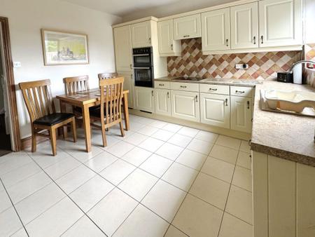 3 bedroom Terraced House for sale in Woodville Road, Overseal, DE12