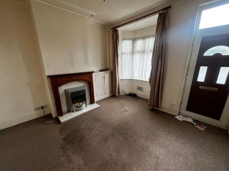 3 bedroom Terraced House for sale in Forest Road, Burton-On-Trent, DE13