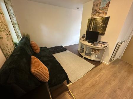 1 bedroom Flat for sale in Heathlands Grange, Burton-On-Trent, DE15