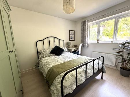 4 bedroom Detached house for sale in Derwent Road, Burton-On-Trent, DE15