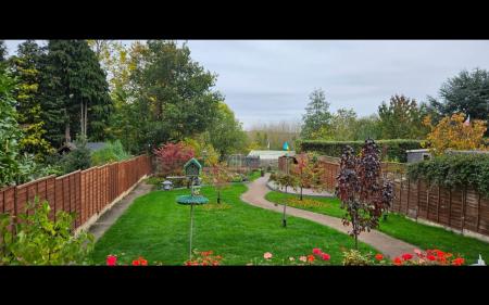 3 bedroom Detached house for sale in Burton Road, Overseal, DE12