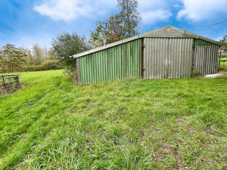 3 bedroom Detached house for sale in Burton Road, Overseal, DE12