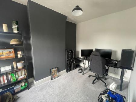 2 bedroom Terraced House for sale in Branston Road, Burton-On-Trent, DE14