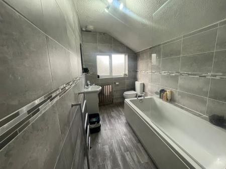 2 bedroom Terraced House for sale in Branston Road, Burton-On-Trent, DE14