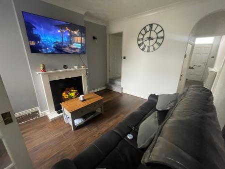 2 bedroom Terraced House for sale in Branston Road, Burton-On-Trent, DE14