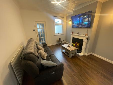 2 bedroom Terraced House for sale in Branston Road, Burton-On-Trent, DE14