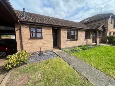 2 bedroom Semi-detached house for sale in Holly Green, Burton-On-Trent, DE15