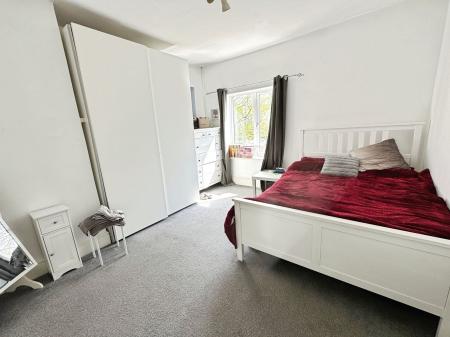 4 bedroom Detached house for sale in York Road, Church Gresley, DE11