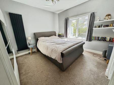 4 bedroom Detached house for sale in York Road, Church Gresley, DE11