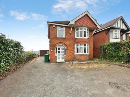 3 bedroom Detached house for sale in Burton Road, Midway, DE11
