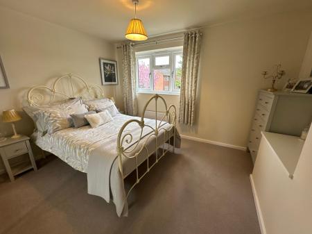 4 bedroom Detached house for sale in Athlestan Way, Stretton, DE13