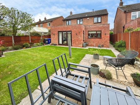 4 bedroom Detached house for sale in Athlestan Way, Stretton, DE13