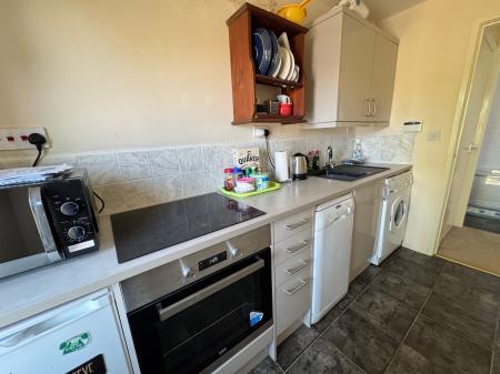 1 bedroom Flat for sale in St. Stephens Court, Woodville, DE11