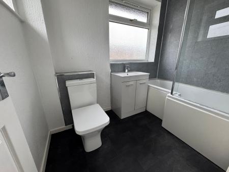 3 bedroom Semi-detached house for sale in Wellwood Road, Newhall, DE11