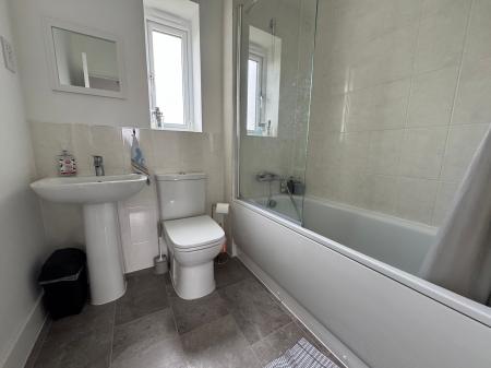 4 bedroom Semi-detached house for sale in Rowan Drive, Branston, DE14