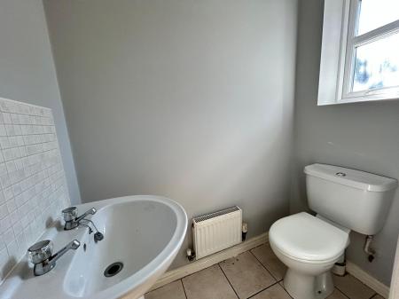 3 bedroom Semi-detached house for sale in South Lodge Mews, Midway, DE11