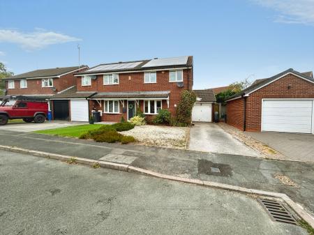 Goodwood Close, Stretton, DE13