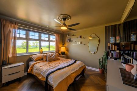 4 bedroom Detached house for sale in Caldwell Road, Linton, DE12