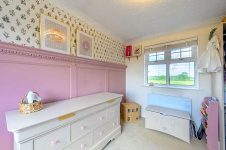 4 bedroom Detached house for sale in Caldwell Road, Linton, DE12