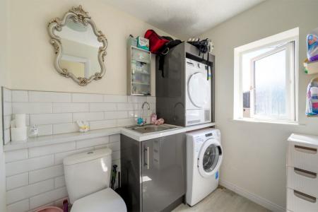 4 bedroom Detached house for sale in Caldwell Road, Linton, DE12