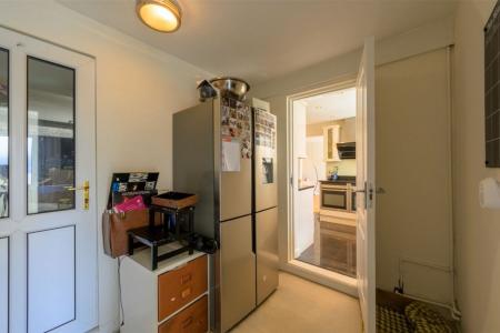 4 bedroom Detached house for sale in Caldwell Road, Linton, DE12