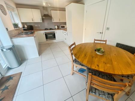 4 bedroom Detached house for sale in St. Marys Drive, Stretton, DE13
