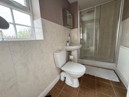 5 bedroom Detached house for sale in Cranfield Avenue, Church Gresley, DE11