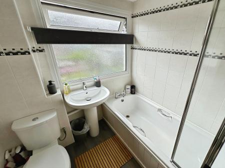 3 bedroom Semi-detached house for sale in Newfield Road, Burton-On-Trent, DE15