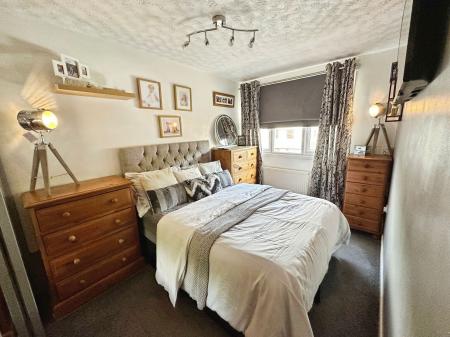 3 bedroom Semi-detached house for sale in Newfield Road, Burton-On-Trent, DE15