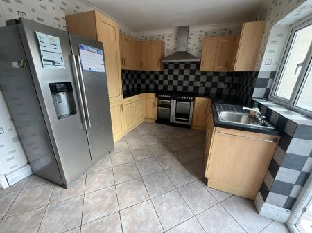 3 bedroom Semi-detached house for sale in Park Lane, Tutbury, DE13