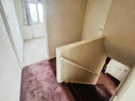 3 bedroom Semi-detached house for sale in Exeter Close, Midway, DE11