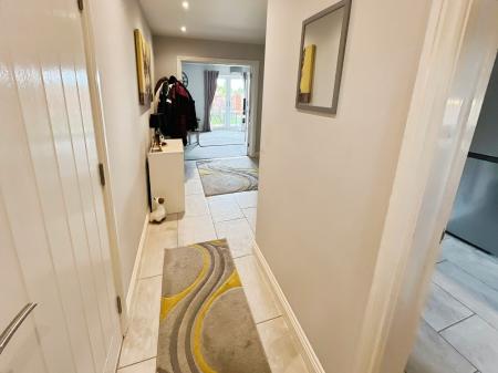 4 bedroom Detached house for sale in The Leys, Newhall, DE11