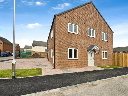 3 bedroom Semi-detached house for sale in Manor Grove, Branston, DE14