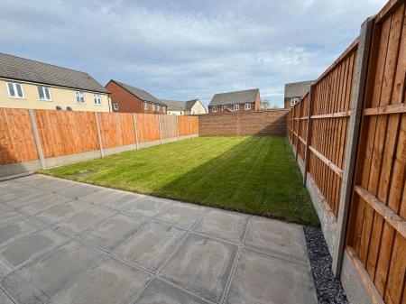 3 bedroom Semi-detached house for sale in Manor Grove, Branston, DE14