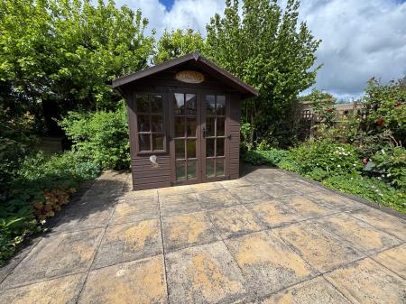 3 bedroom Detached house for sale in Tutbury Road, Burton-On-Trent, DE13
