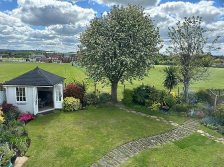 4 bedroom Detached house for sale in Bitham Lane, Stretton, DE13