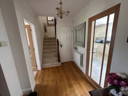4 bedroom Detached house for sale in Bitham Lane, Stretton, DE13