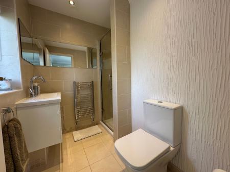 4 bedroom Detached house for sale in Bitham Lane, Stretton, DE13