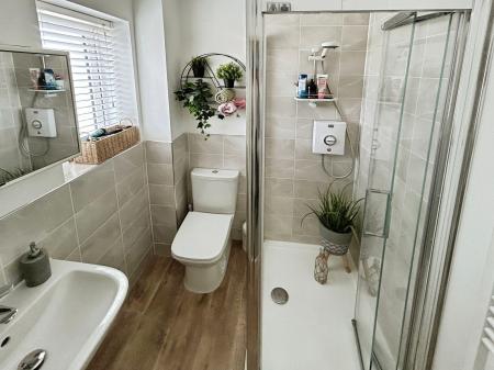 3 bedroom Semi-detached house for sale in Acacia Lane, Branston, DE14
