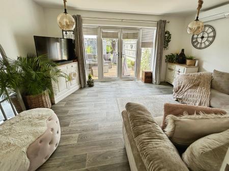 3 bedroom Semi-detached house for sale in Acacia Lane, Branston, DE14