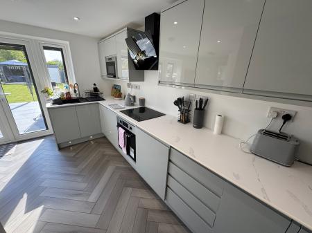 3 bedroom Detached house for sale in Springfield Road, Repton, DE65