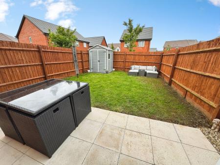 3 bedroom Semi-detached house for sale in Greenways Road, Tatenhill, DE13